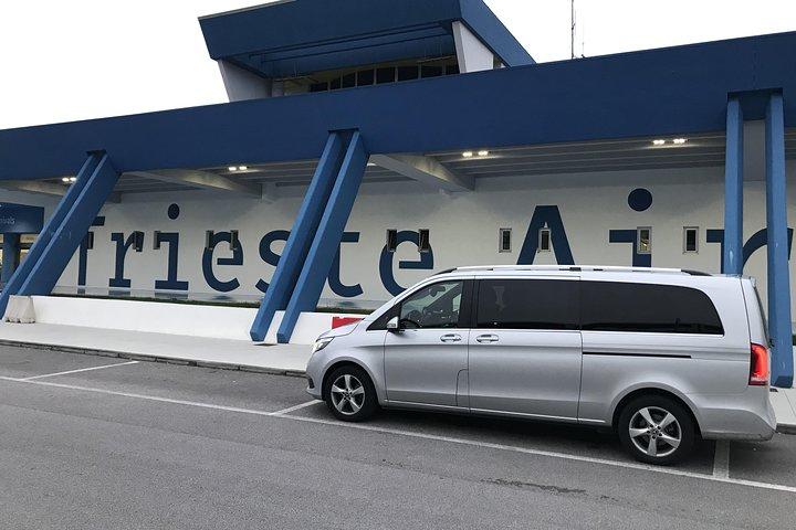 Private Transfer from Trieste to Venice Airport / Venice City