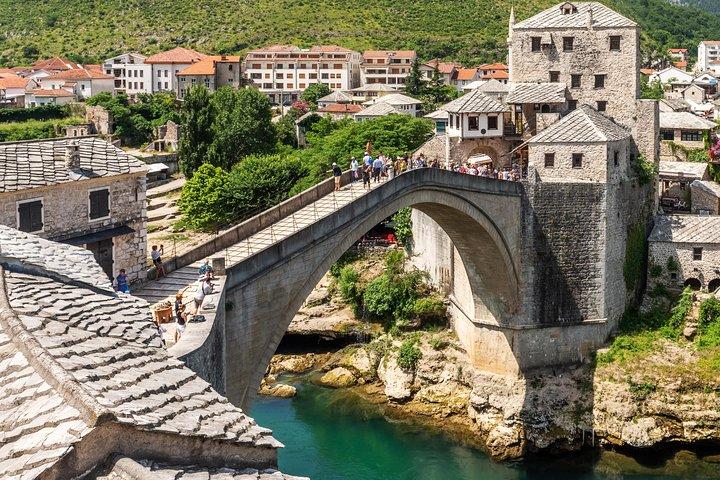 Day Trip to Mostar and Kravice (English-Español)
