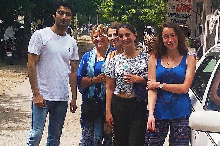 Private transfer Delhi to Agra