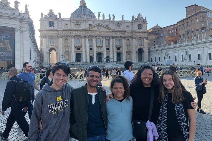 Rome in a Day Tour Vatican Sistine Chapel, Colosseum & Pantheon