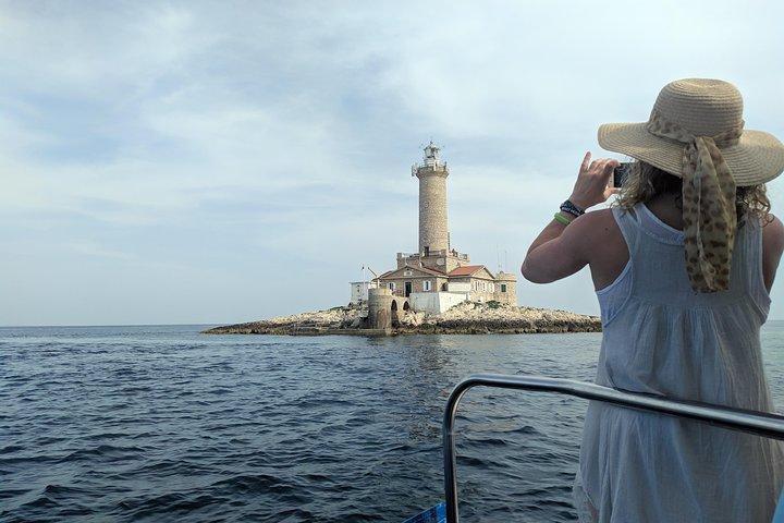 Rt Kamenjak Boat Tour with Swim Break & Lunch from Pula