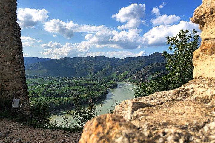 Private Tour Vienna to Salzburg via Wachau & Lake District