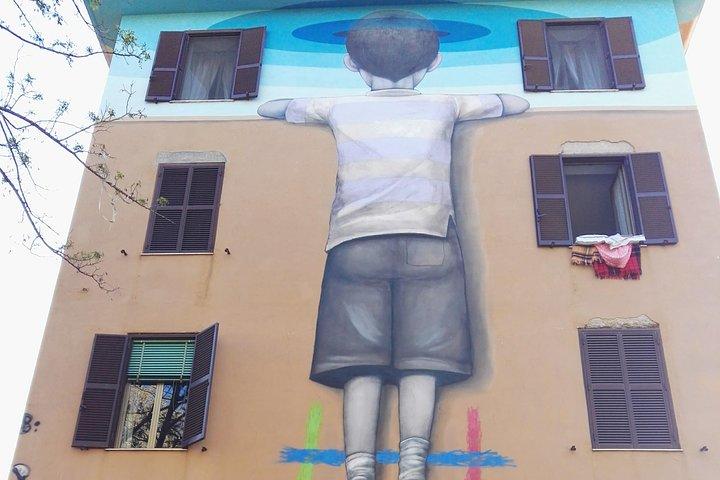 Graffiti art tour in Rome