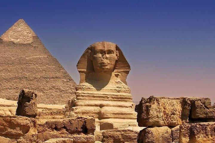 Private Tour Pyramids of Giza and Sphinx from Giza