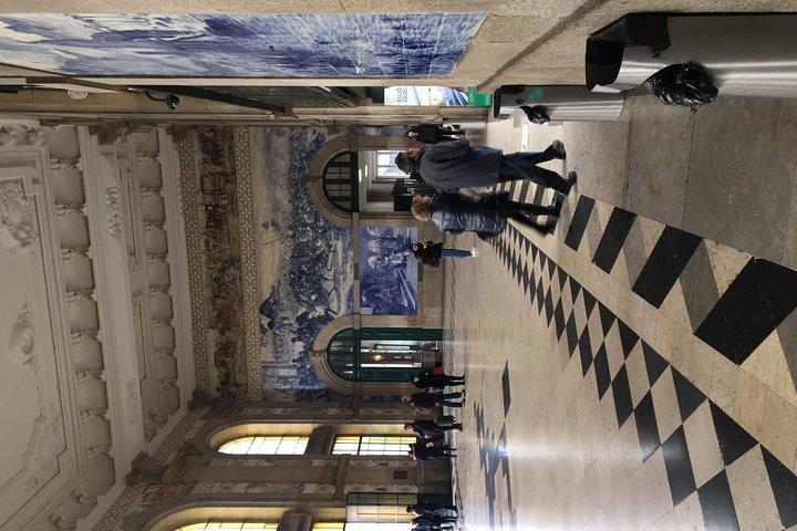 Be a local in Porto - One day private tour from Lisbon