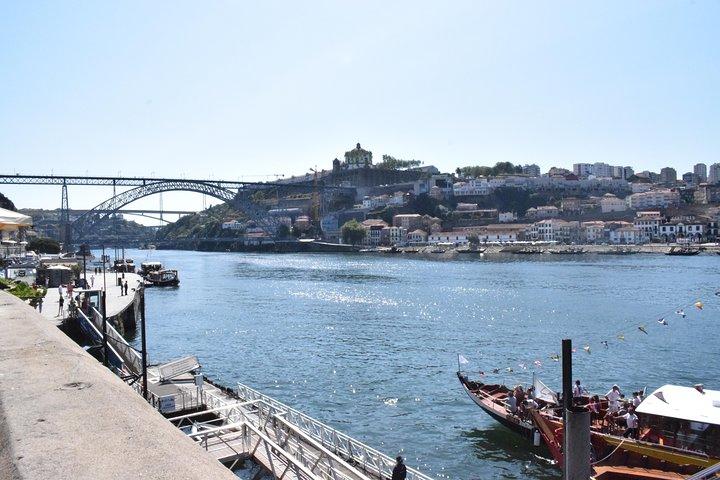 Be a local in Porto - One day private tour from Lisbon