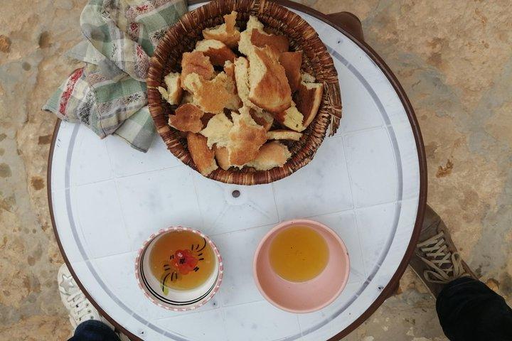 Sahara 4x4 tour with a night in tent Tataouine Ghilane Matmata