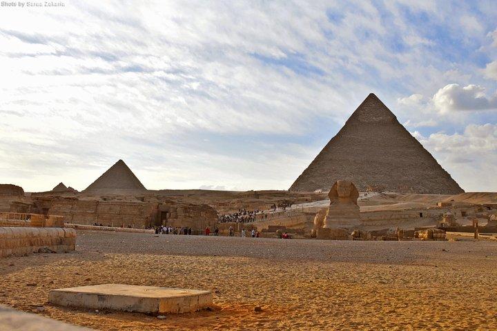 Cairo & Luxor Package with Hotel & Guided Tours & Round Trip Train tickets