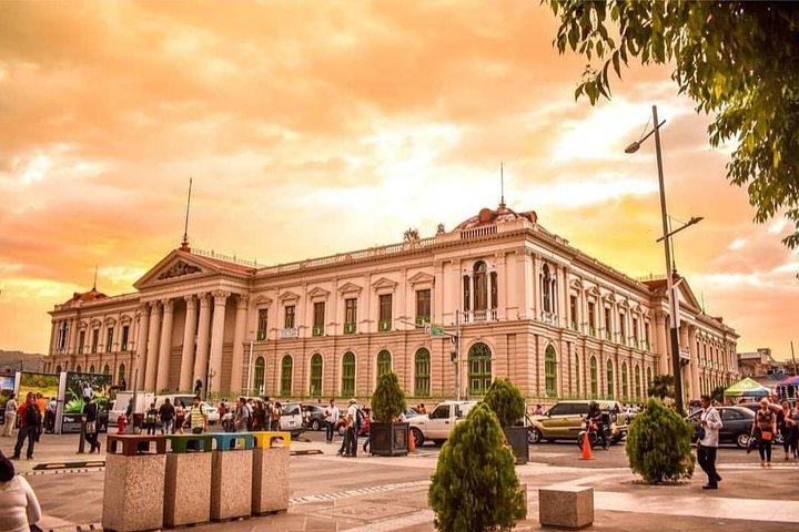 San Salvador Layover Tour | City Sightseeing & El Boqueron Park