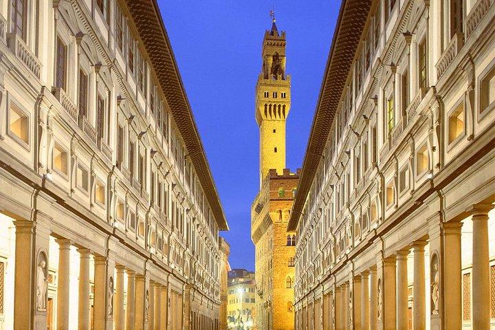 Private Tour: Walking Tour plus The Uffizi guided Tour