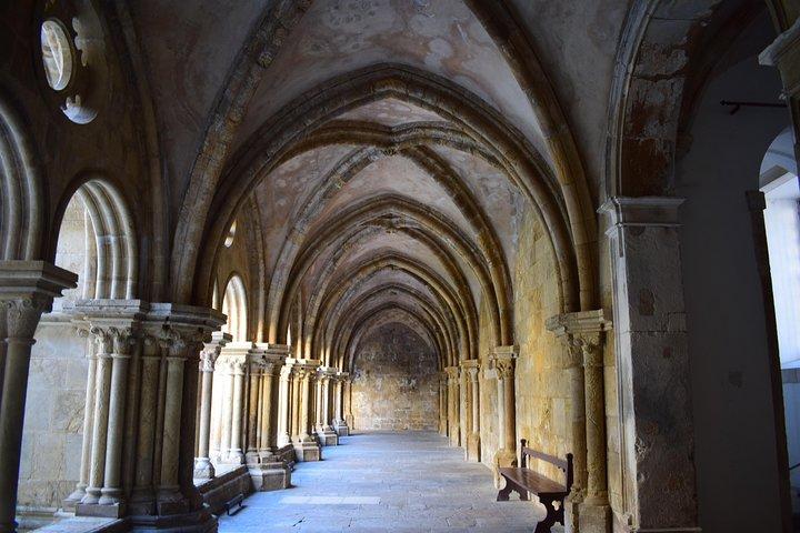 Lisbon to Porto Private Tour stoping in Coimbra and Aveiro