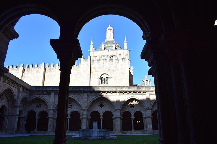 Lisbon to Porto Private Tour stoping in Coimbra and Aveiro