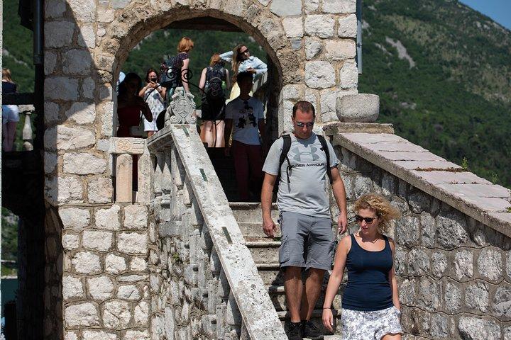 Montenegro: Bay of Kotor Day Trip from Dubrovnik English -Español