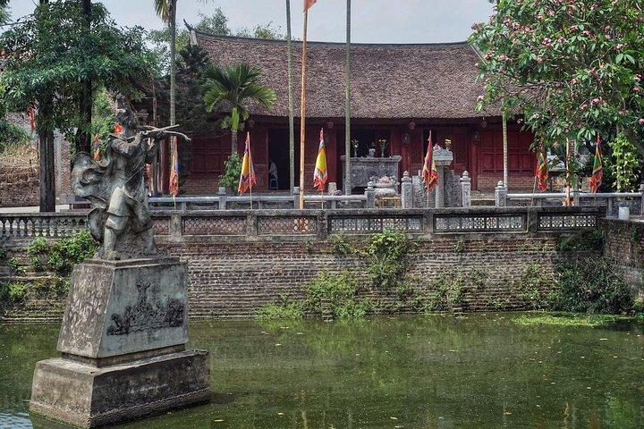 Co Loa citadel, Biking and fishing in Vietnamese countryside