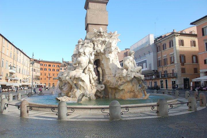 Rome’s Most Iconic Squares, Fountains & the Pantheon private tour