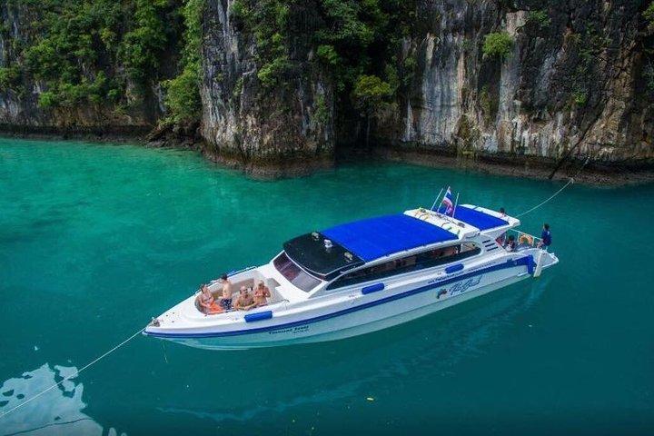 Early Bird Phi Phi Islands Full-Day Tour by Speedboat
