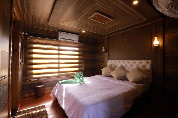 Cochin Shore Excursion Kerala Houseboat Trip(with Lunch, Pickup &Drop from Pier)