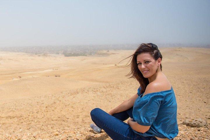 Private Photo Session with a Local Photographer in Cairo