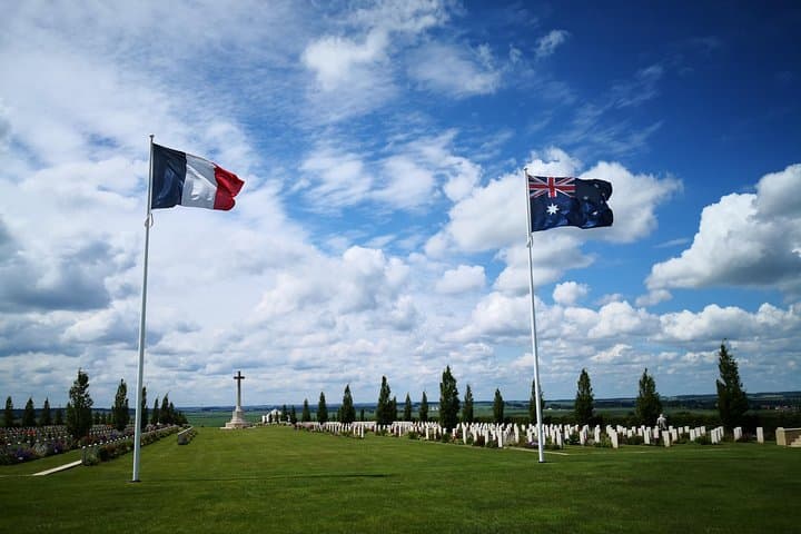 WW1 Australians in the Somme -Villers Bretonneux, Le Hamel - Day trip from Paris