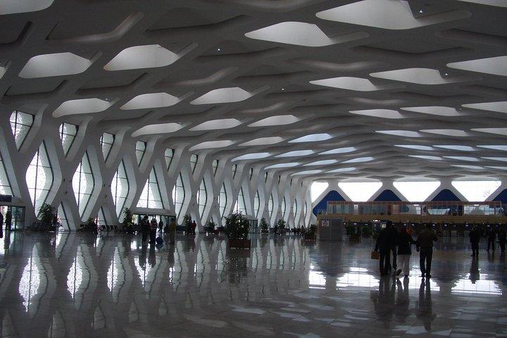 Airport transfer Marrakech: Transfer to your hotel in Marrakech