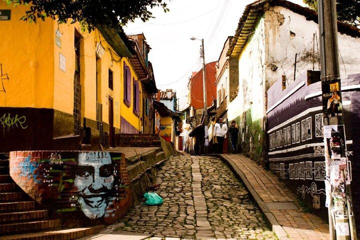 La Candelaria Bogotá Private Tour. (4 Hrs.)