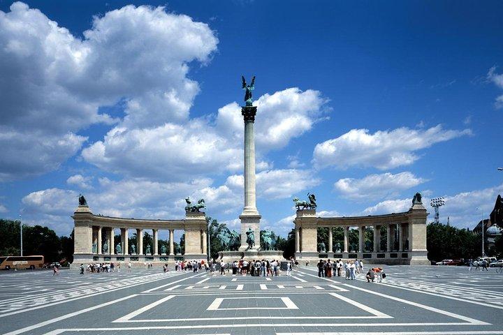 Vienna: Budapest & Bratislava Two Capitals Day Trip