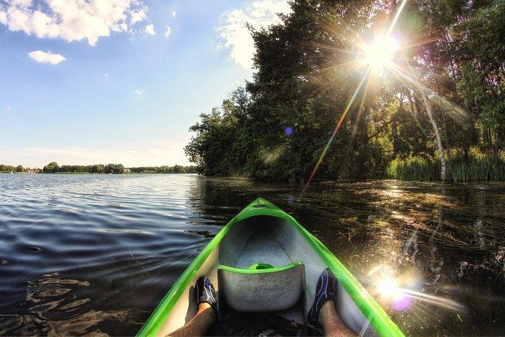 Fun Kayaking In Lake Trasimeno with lunch - Umbria