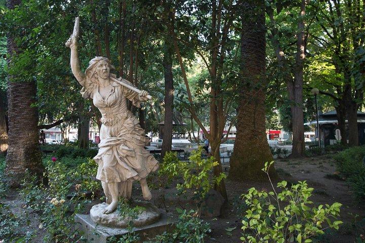Campo de Ourique, Lisbon Coolest Quarter - Private Walking Tour