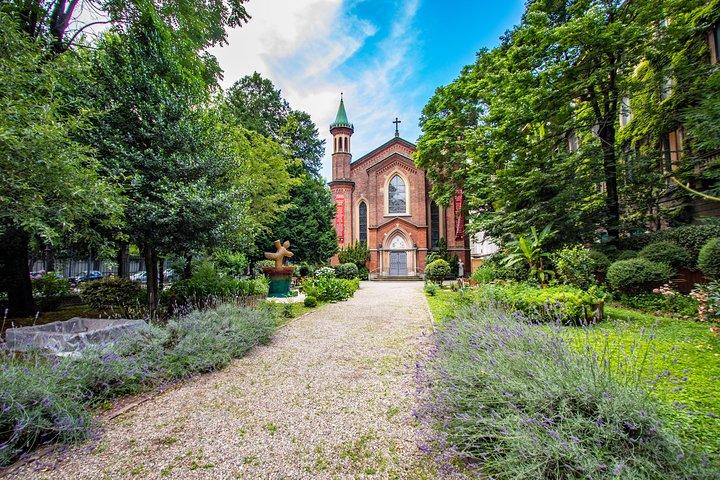 Explore Milan in 90 minutes with a Local