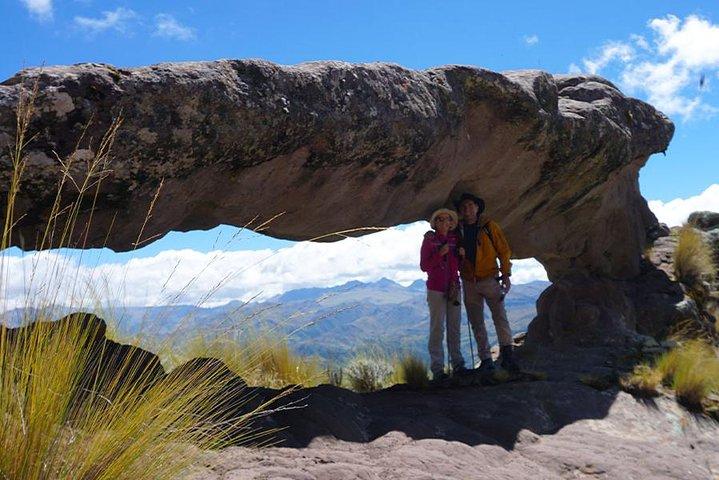 Waqrapukara Trek (Excursión día completo)