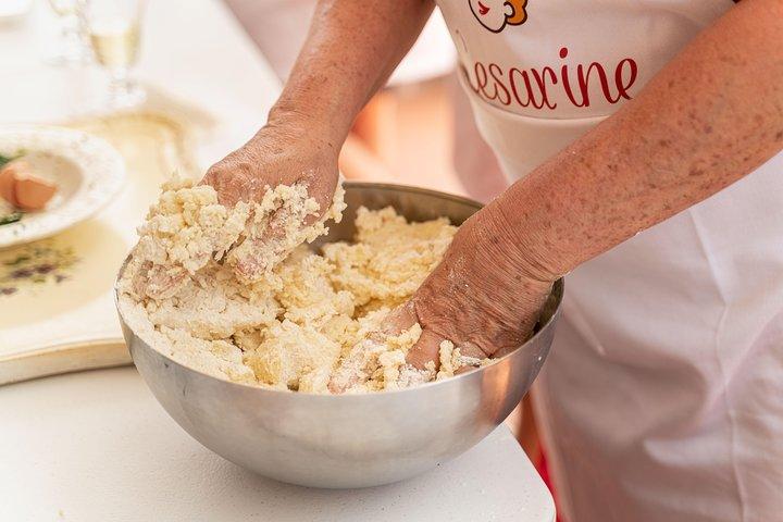 Pasta & Tiramisu Class at a Local's Home in Rome