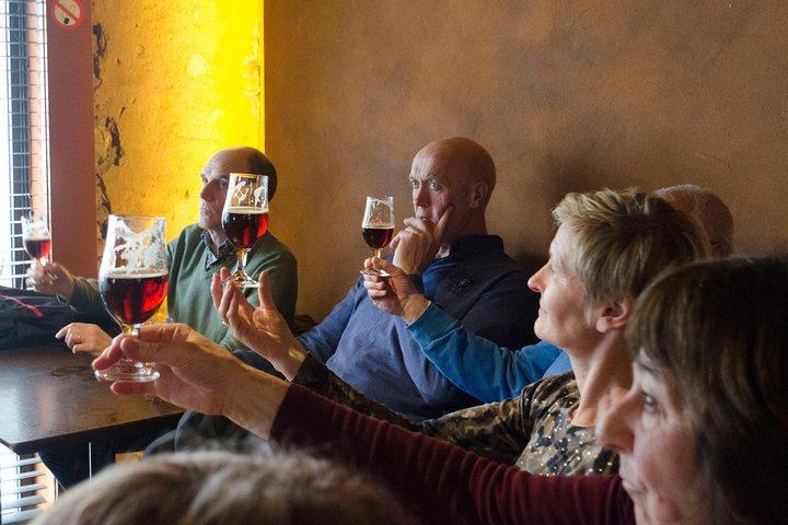 BeerWalk Bruges with Dutch Guide