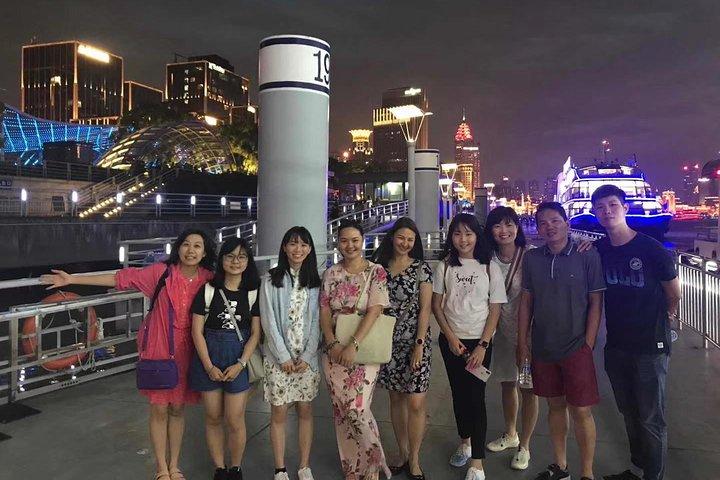 Shanghai Zhujiajiao water town,Yugarden&Bund one day tour