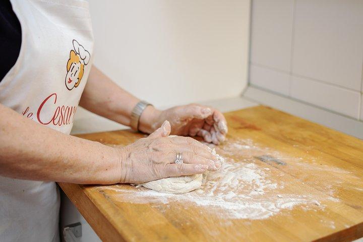 Focaccia Masterclass in Chianti: Cook, Taste & Savor Tuscany