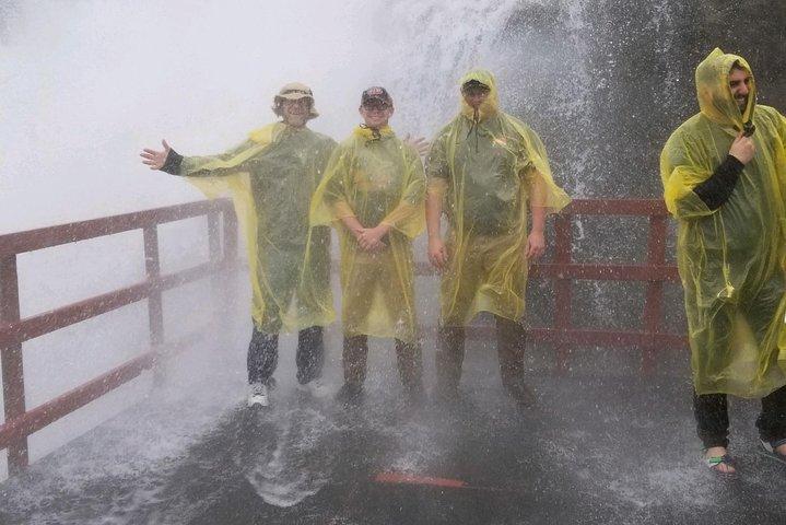 Cave of the Winds USA Adventure Tour