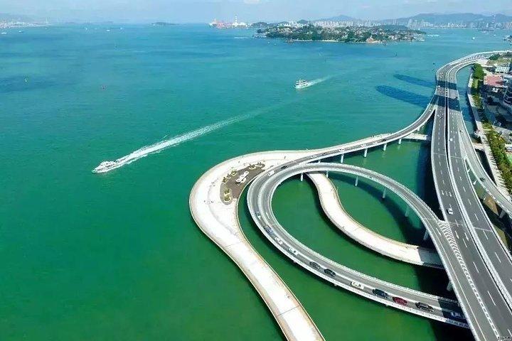 Flexible Private Xiamen Layover Tour with Meal