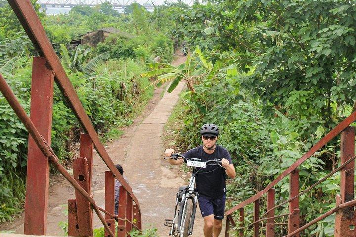 Half Day Ha Noi Tour by E-bike