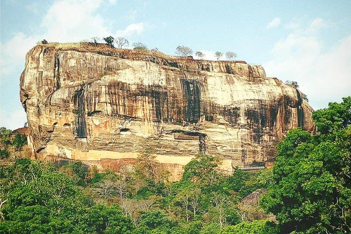 Mini Sri Lanka tour 4 nights 5 days for couple price