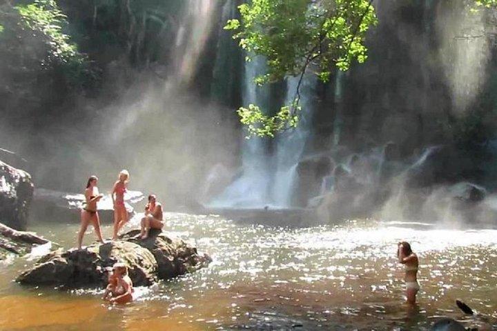 Guided Small Group Kullen Waterfall park + Included Entrance fee