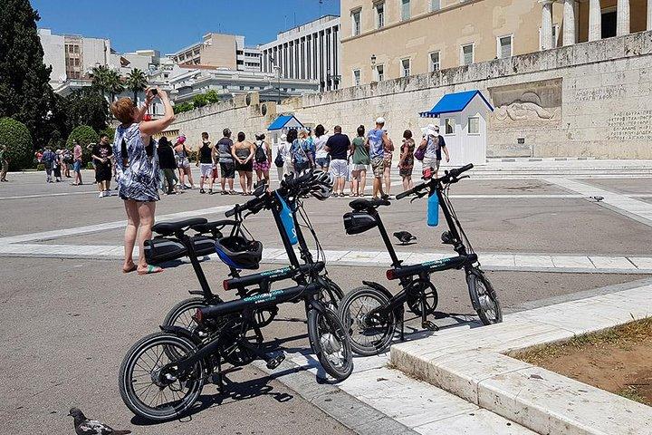 Discover the City e-bike day tours