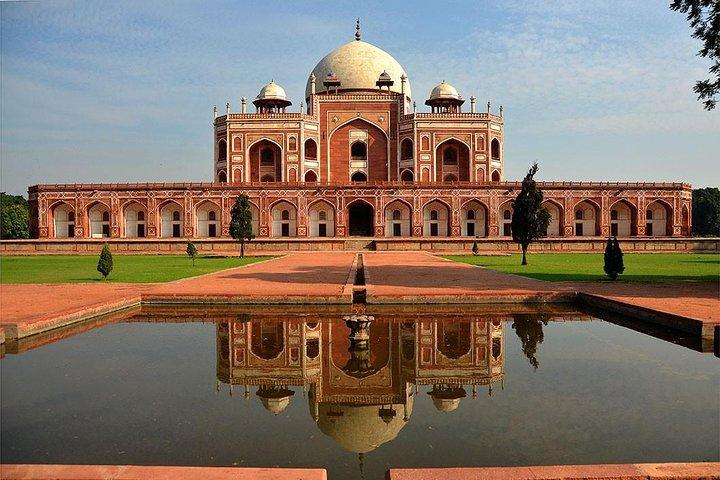 Humayun's Tomb tickets - Skip the line with Licensed Tour Guide