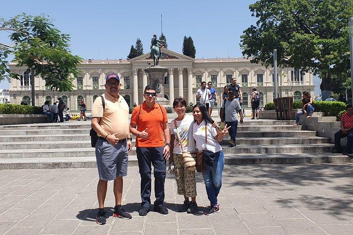 Half Day Walking Tour in Downtown San Salvador & Pupusas Tasting