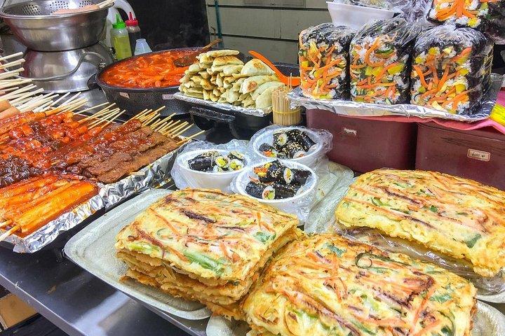 Street Food Lover By Motorbike In Ho Chi Minh City