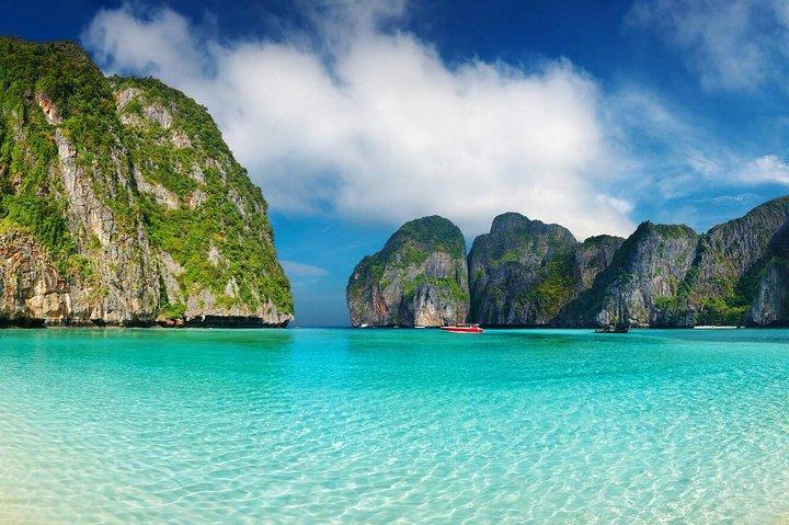 Phi Phi Island Tour by Big Boat by Royal Jet Cruiser (First Class)