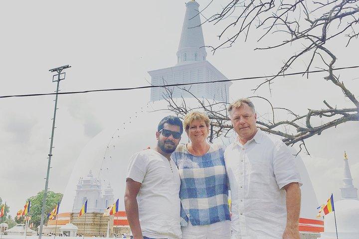 sri lanka Holiday Round tour 13-Days with driver, vehicle and H/B accommodations