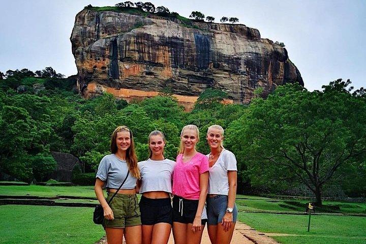 Kandy - Minneriya National park & Sigiriya Rock by tuk tuk tours