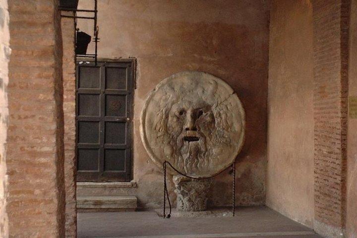 A Private Roman Walking Tour : Roman Holiday