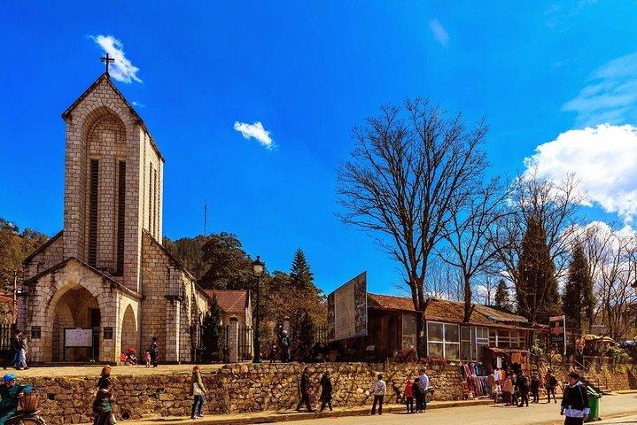 Sapa Trek 3 days 3 nights small group tour - Homestay and Hotel from Hanoi