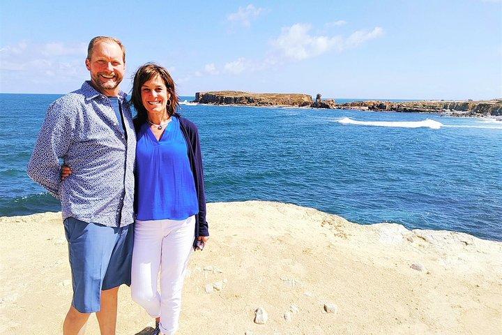 Peniche, Nazaré (big waves), Batalha monestary tour and Óbidos