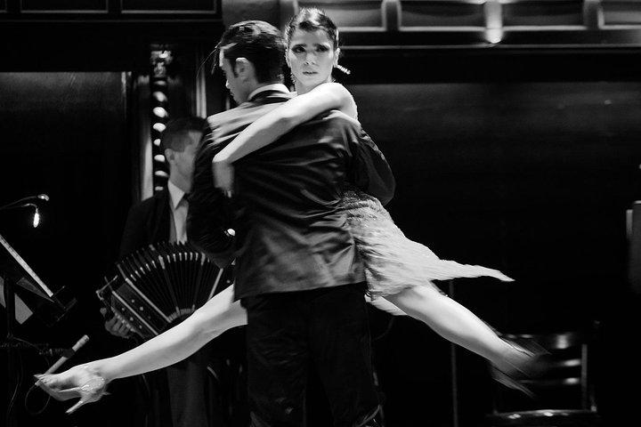 Milonga Tour in Buenos Aires